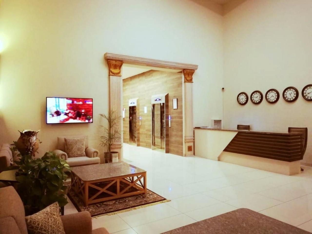 Executive 3 Bedrooms Apartment In Bahria Town ラーワルピンディー エクステリア 写真