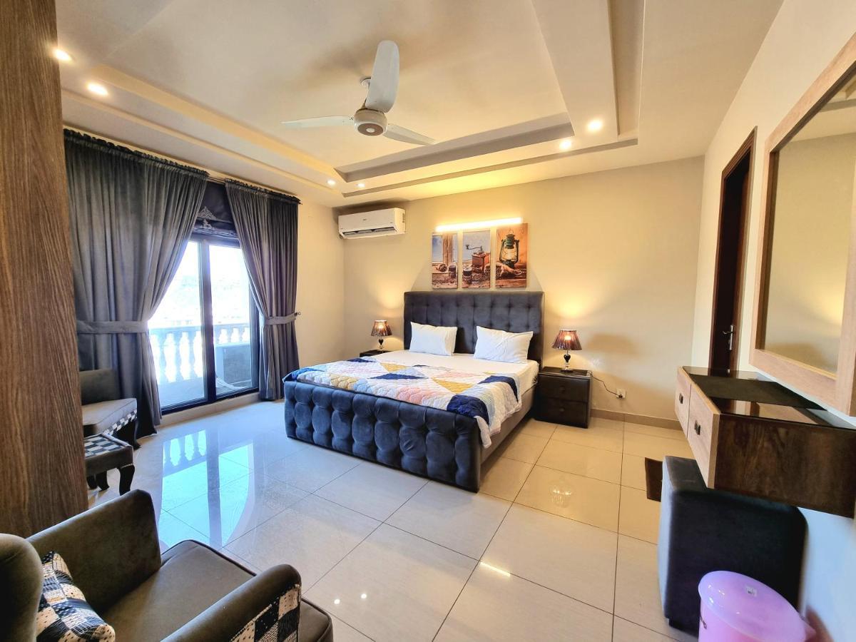 Executive 3 Bedrooms Apartment In Bahria Town ラーワルピンディー エクステリア 写真