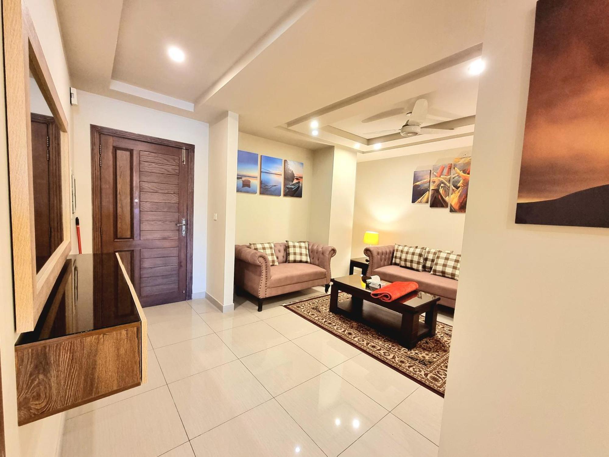 Executive 3 Bedrooms Apartment In Bahria Town ラーワルピンディー エクステリア 写真